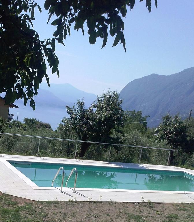 B&B Garden Solto Collina Extérieur photo